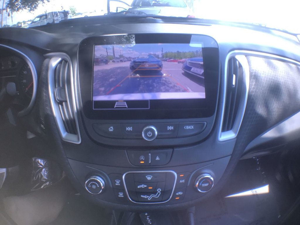2023 Chevrolet Malibu LS photo 16