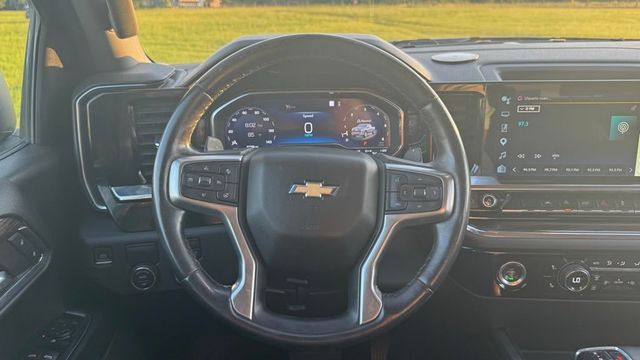 2023 Chevrolet Silverado 1500 2WD Crew Cab 147" LT - 23017678 - 17