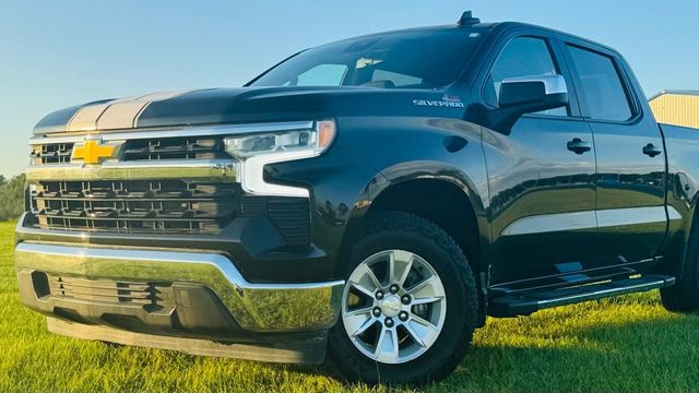 2023 Chevrolet Silverado 1500 2WD Crew Cab 147" LT - 23017678 - 1