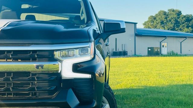 2023 Chevrolet Silverado 1500 2WD Crew Cab 147" LT - 23017678 - 28
