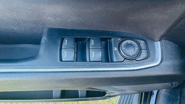 2023 Chevrolet Silverado 1500 2WD Crew Cab 147" LT - 23017678 - 5