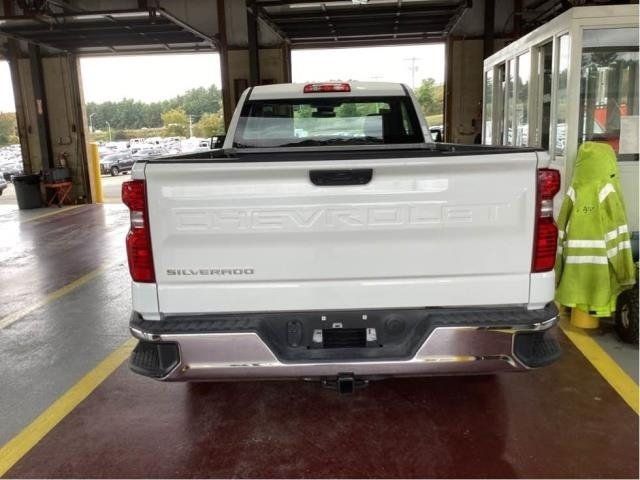 2023 Chevrolet Silverado 1500 2WD Reg Cab 140" Work Truck - 22640380 - 4