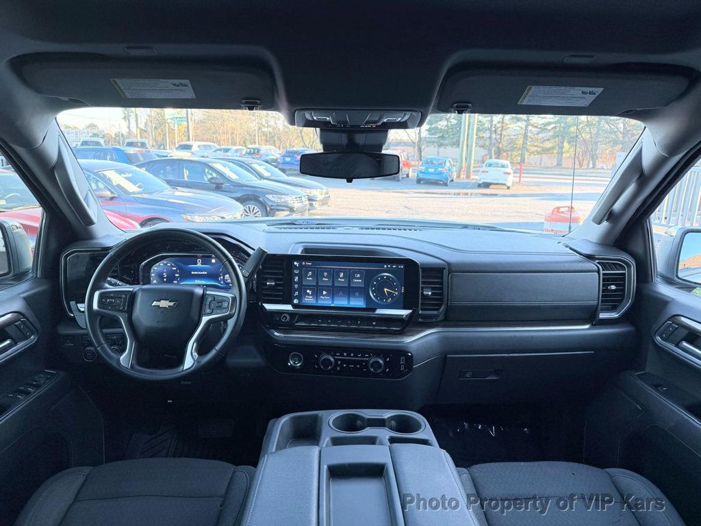 2023 Chevrolet Silverado 1500 4WD Crew Cab 147" Custom - 22977083 - 16