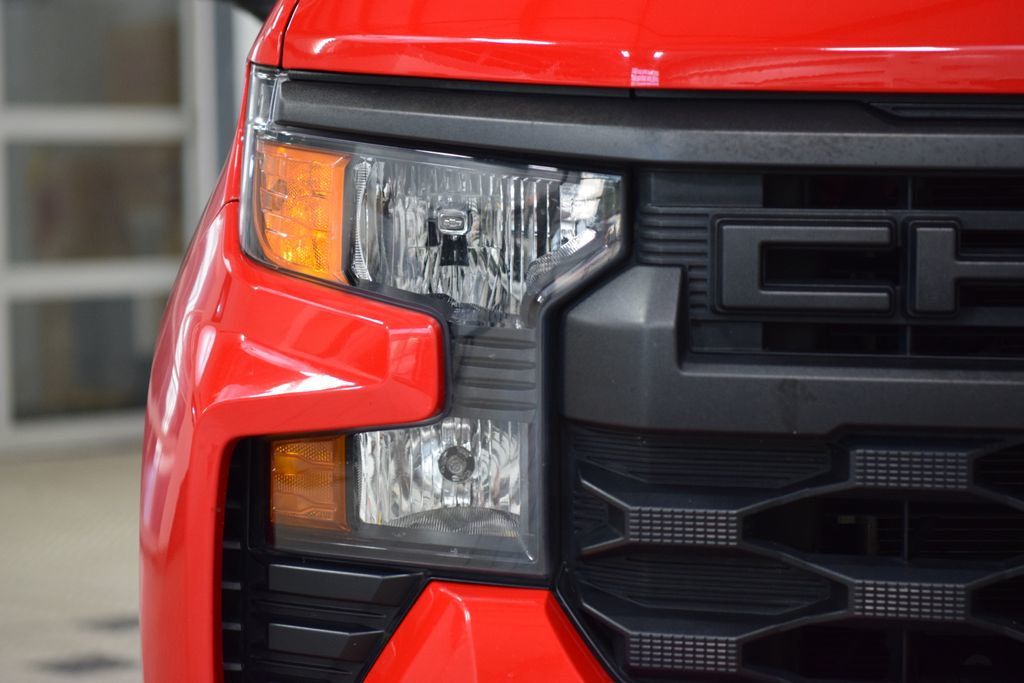 2023 Chevrolet Silverado 1500 4WD Crew Cab 147" Custom - 23055353 - 11