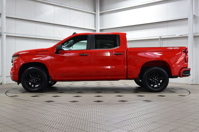 2023 Chevrolet Silverado 1500 4WD Crew Cab 147" Custom - 23055353 - 3
