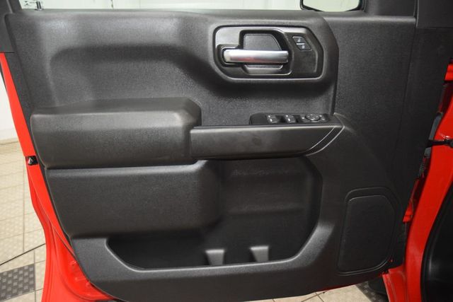 2023 Chevrolet Silverado 1500 4WD Crew Cab 147" Custom - 23055353 - 44