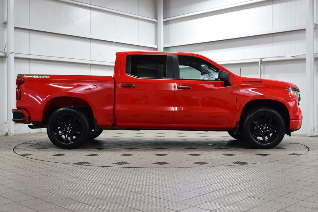 2023 Chevrolet Silverado 1500 4WD Crew Cab 147" Custom - 23055353 - 8