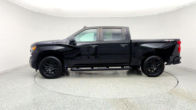 2023 Chevrolet Silverado 1500 4WD Crew Cab 147’’ Custom with Dark Essentials Package - 22959926 - 7