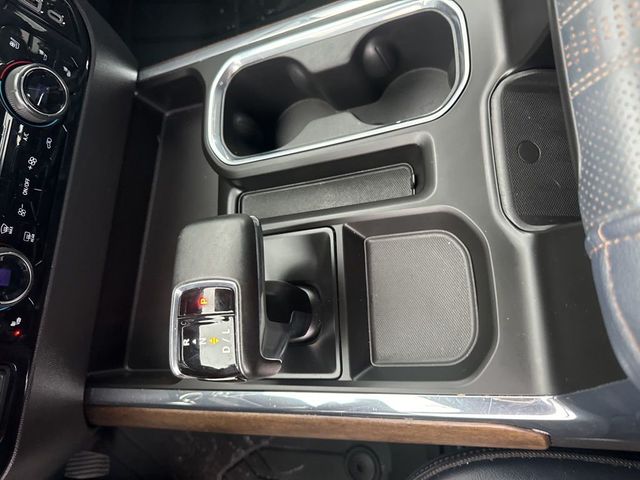 2023 Chevrolet Silverado 1500 4WD Crew Cab 147" High Country - 23019180 - 24