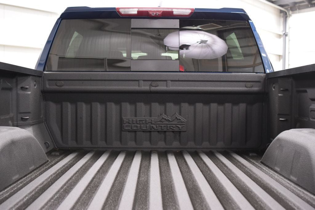2023 Chevrolet Silverado 1500 4WD Crew Cab 147" High Country - 23019180 - 26