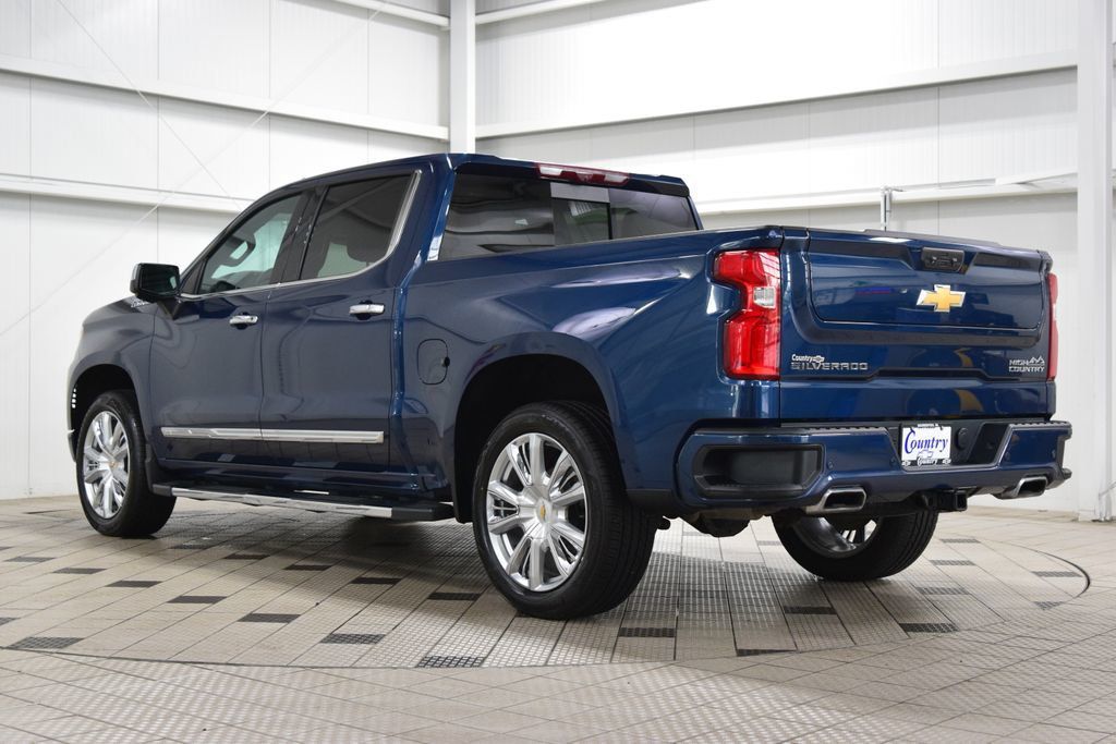 2023 Chevrolet Silverado 1500 4WD Crew Cab 147" High Country - 23019180 - 5
