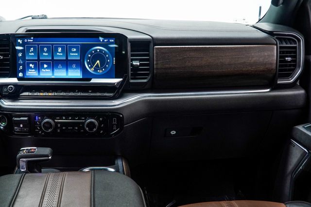 2023 Chevrolet Silverado 1500 4WD Crew Cab 147" High Country - 23065826 - 17