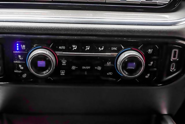 2023 Chevrolet Silverado 1500 4WD Crew Cab 147" High Country - 23065826 - 22