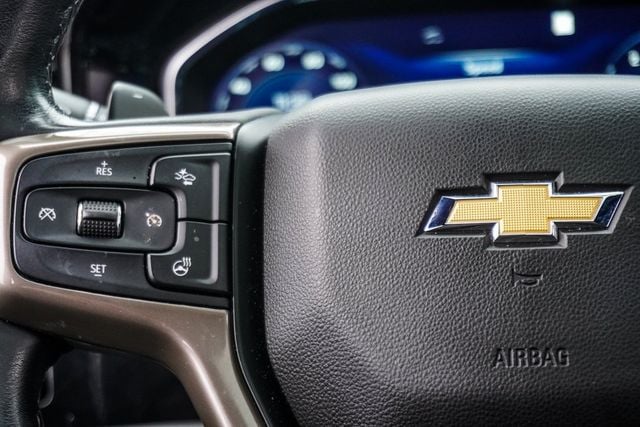 2023 Chevrolet Silverado 1500 4WD Crew Cab 147" High Country - 22951691 - 17