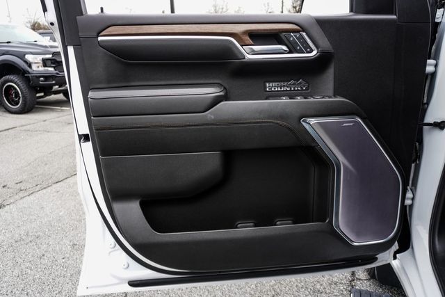 2023 Chevrolet Silverado 1500 4WD Crew Cab 147" High Country - 22951691 - 20