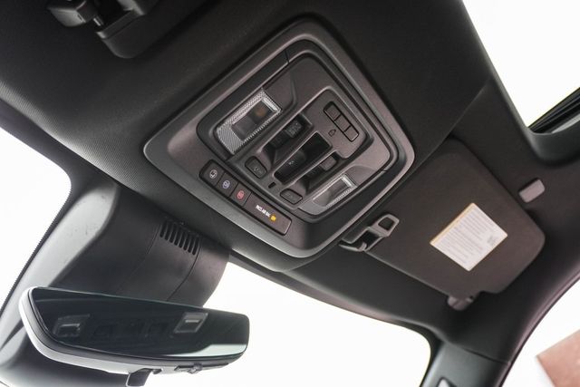 2023 Chevrolet Silverado 1500 4WD Crew Cab 147" High Country - 22951691 - 26