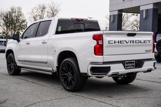 2023 Chevrolet Silverado 1500 4WD Crew Cab 147" High Country - 22951691 - 32