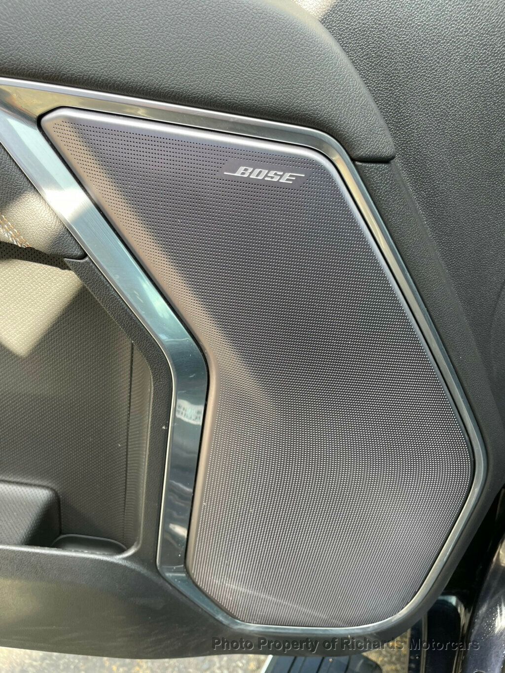 2023 Chevrolet Silverado 1500 4WD Crew Cab 147" High Country - 23048007 - 8