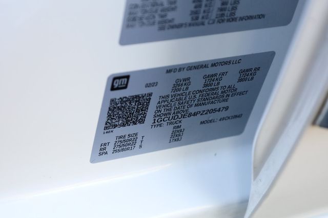 2023 Chevrolet Silverado 1500 4WD Crew Cab 147" High Country w/LOADED! - 22898832 - 9