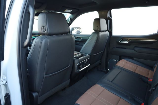 2023 Chevrolet Silverado 1500 4WD Crew Cab 147" High Country w/LOADED! - 22898832 - 17