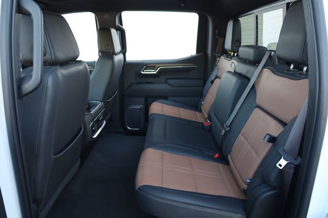 2023 Chevrolet Silverado 1500 4WD Crew Cab 147" High Country w/LOADED! - 22898832 - 18