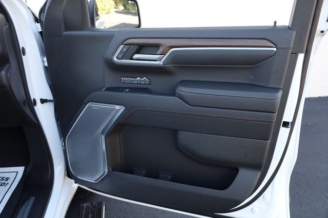 2023 Chevrolet Silverado 1500 4WD Crew Cab 147" High Country w/LOADED! - 22898832 - 24