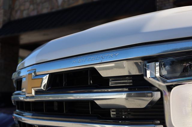 2023 Chevrolet Silverado 1500 4WD Crew Cab 147" High Country w/LOADED! - 22898832 - 2