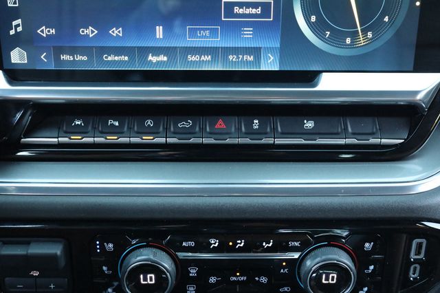 2023 Chevrolet Silverado 1500 4WD Crew Cab 147" High Country w/LOADED! - 22898832 - 42