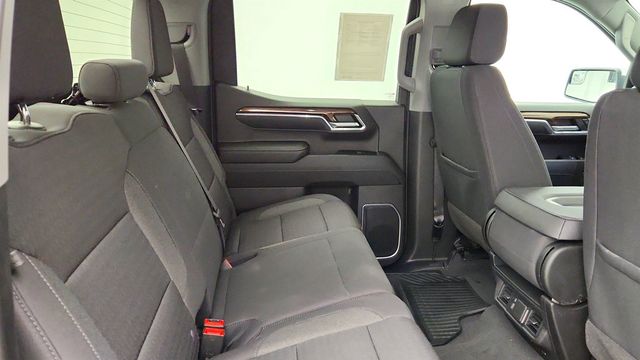 2023 Chevrolet Silverado 1500 4WD Crew Cab 147'' LT (2FL)  - 23032153 - 22