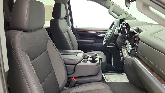 2023 Chevrolet Silverado 1500 4WD Crew Cab 147'' LT (2FL)  - 23032153 - 23