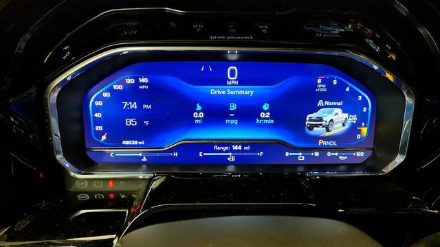 2023 Chevrolet Silverado 1500 4WD Crew Cab 147'' LT Trail Boss w/ Assist Steps & Protection - 23066488 - 13