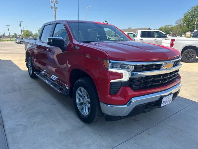 2023 Chevrolet Silverado 1500 4WD Crew Cab 147" LT w/1LT - 23017308 - 3