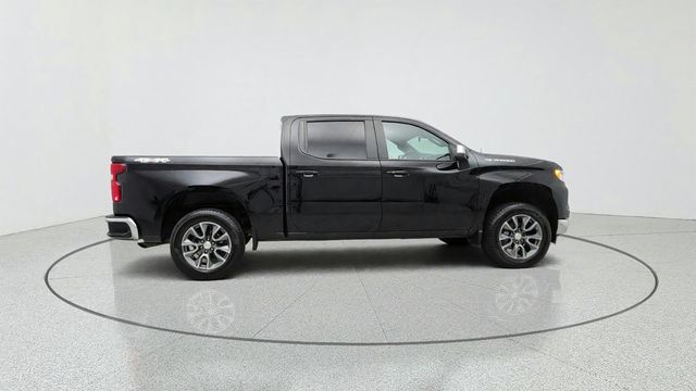 2023 Chevrolet Silverado 1500 4WD Crew Cab 147" LT w/2FL - 23100372 - 3