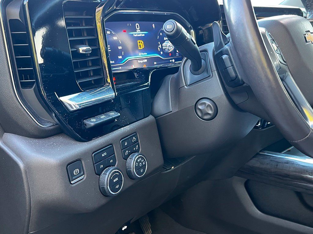 2023 Chevrolet Silverado 1500 4WD Crew Cab 147" LTZ - 23097694 - 12