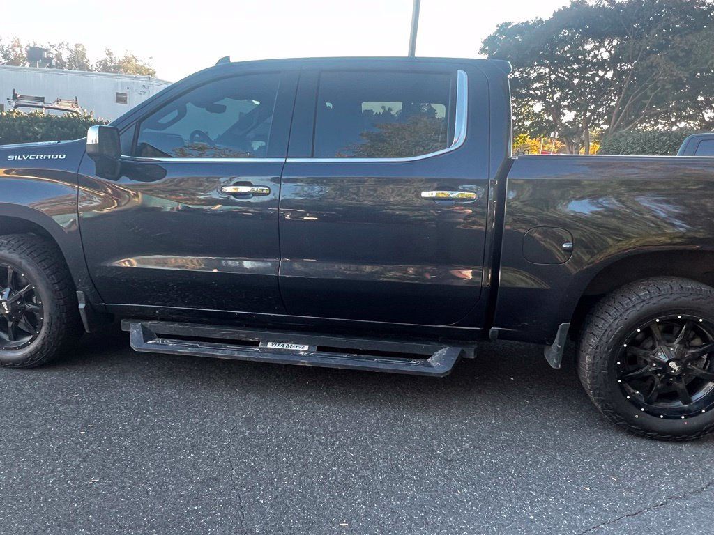 2023 Chevrolet Silverado 1500 4WD Crew Cab 147" LTZ - 23097694 - 6