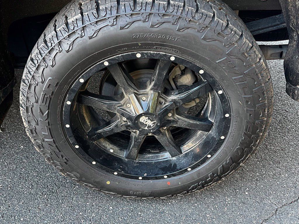 2023 Chevrolet Silverado 1500 4WD Crew Cab 147" LTZ - 23097694 - 8