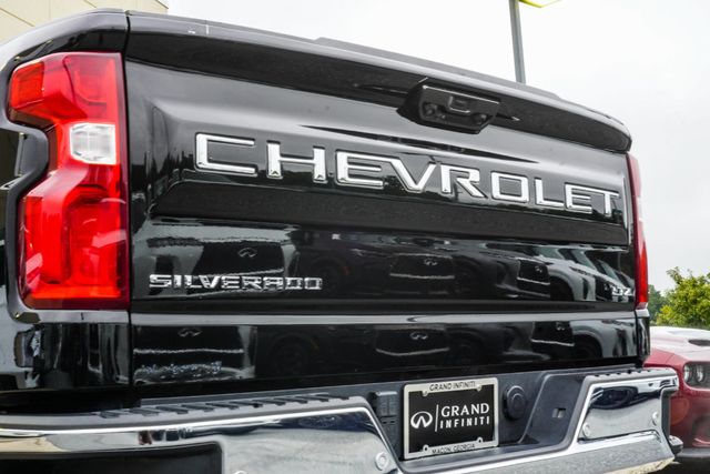 2023 Chevrolet Silverado 1500 4WD Crew Cab 147" LTZ - 23081481 - 13