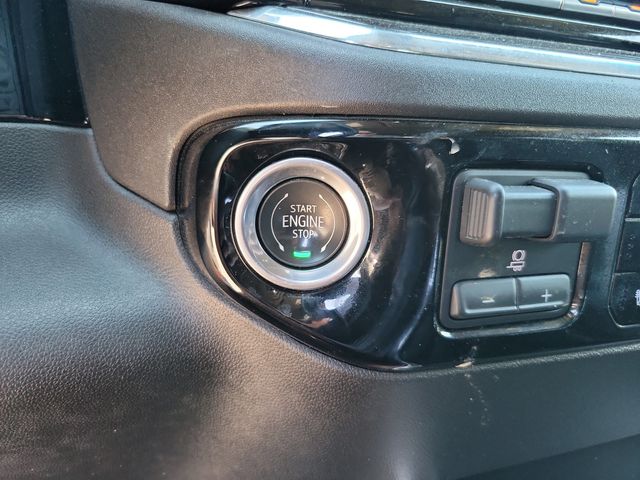 2023 Chevrolet Silverado 1500 4WD Crew Cab 147" LTZ - 23024386 - 11