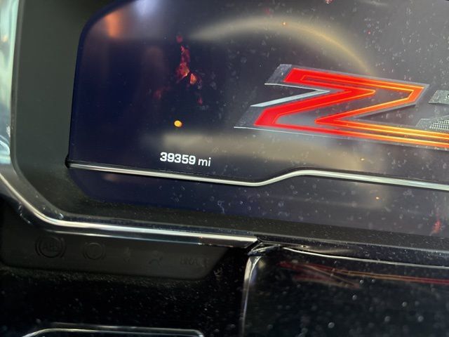2023 Chevrolet Silverado 1500 4WD Crew Cab 147" LTZ - 23007216 - 9
