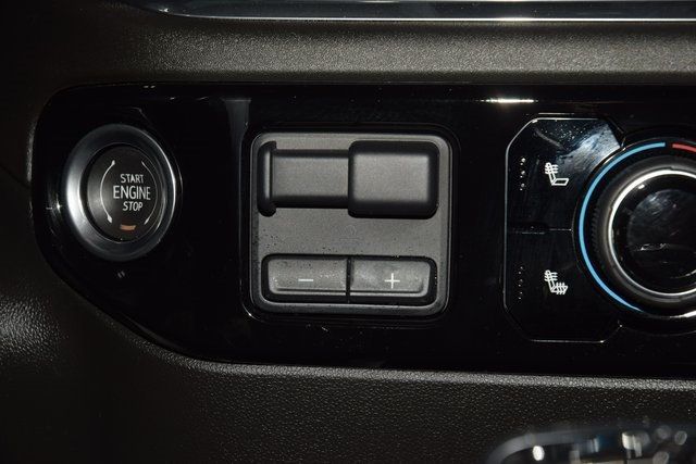 2023 Chevrolet Silverado 1500 4WD Crew Cab 147" RST - 22930101 - 33