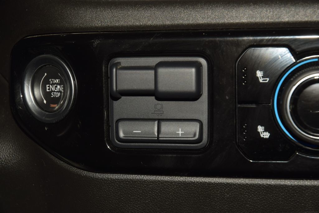 2023 Chevrolet Silverado 1500 4WD Crew Cab 147" RST - 23014302 - 32