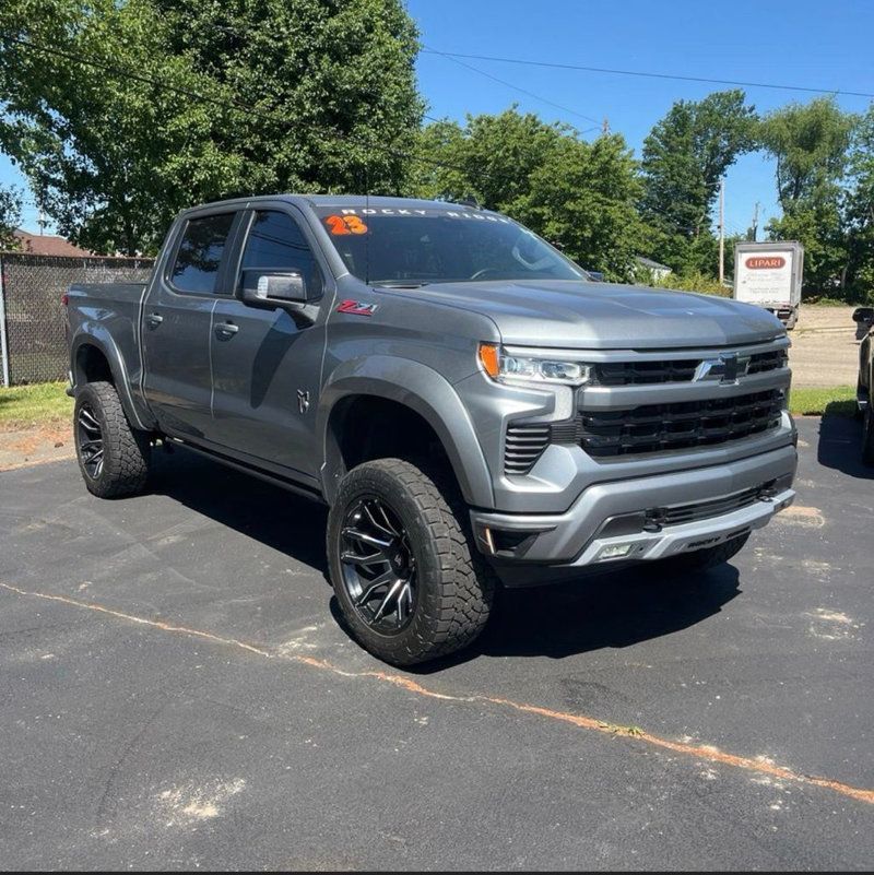 2023 Chevrolet Silverado 1500 4WD Crew Cab 147" RST - 23027788 - 23