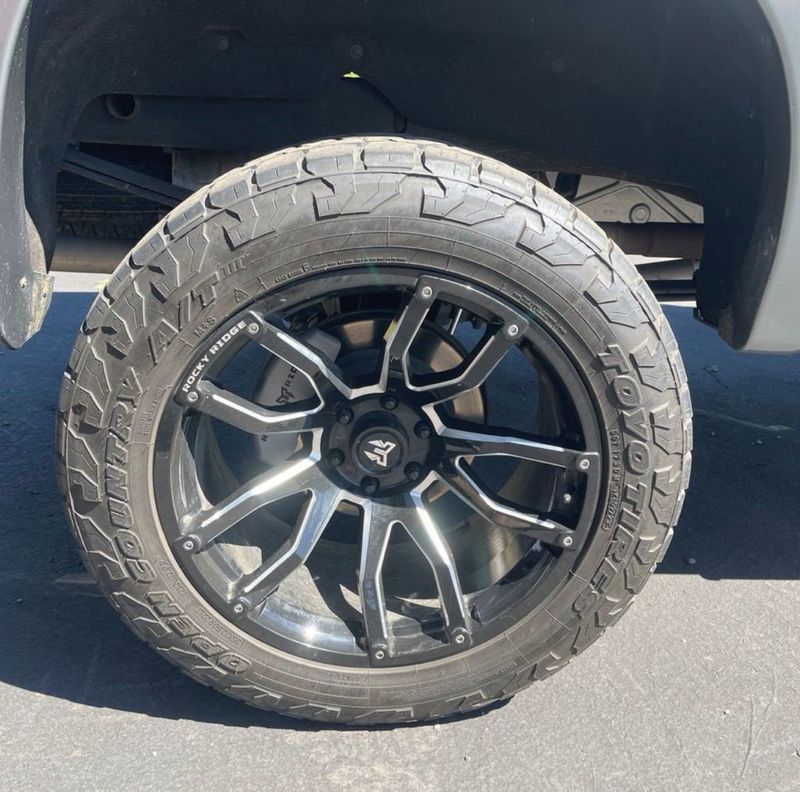 2023 Chevrolet Silverado 1500 4WD Crew Cab 147" RST - 23027788 - 6