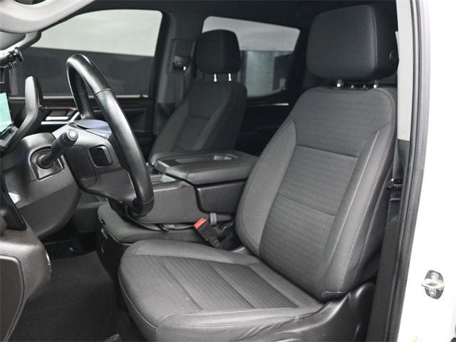 2023 Chevrolet Silverado 1500 4WD Crew Cab 147" RST - 22921160 - 5