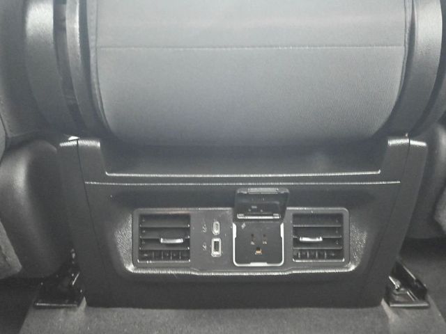 2023 Chevrolet Silverado 1500 4WD Crew Cab 147" RST - 22991329 - 10