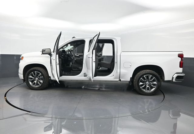 2023 Chevrolet Silverado 1500 4WD Crew Cab 147" RST - 22991329 - 36