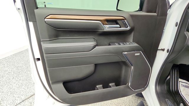 2023 Chevrolet Silverado 1500 4WD Crew Cab 147'' RST, w/ All Star Premium Pkg & Max Trailering - 22970629 - 9