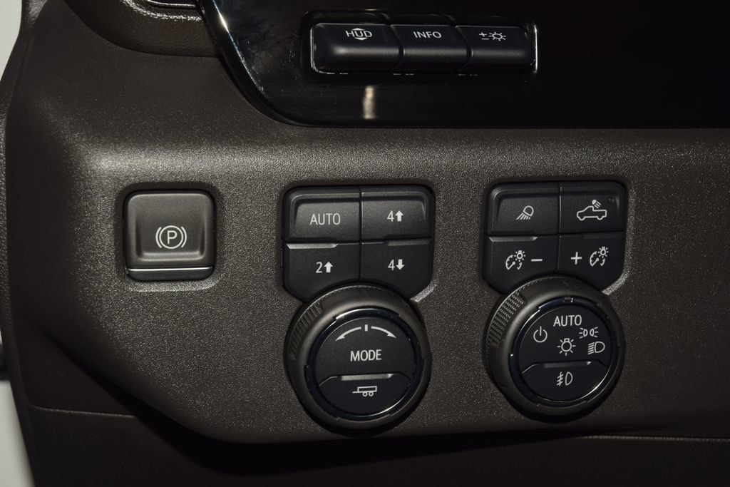 2023 Chevrolet Silverado 1500 4WD Crew Cab 147" ZR2 - 23049172 - 39