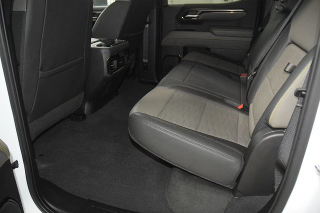 2023 Chevrolet Silverado 1500 4WD Crew Cab 147" ZR2 - 23049172 - 47