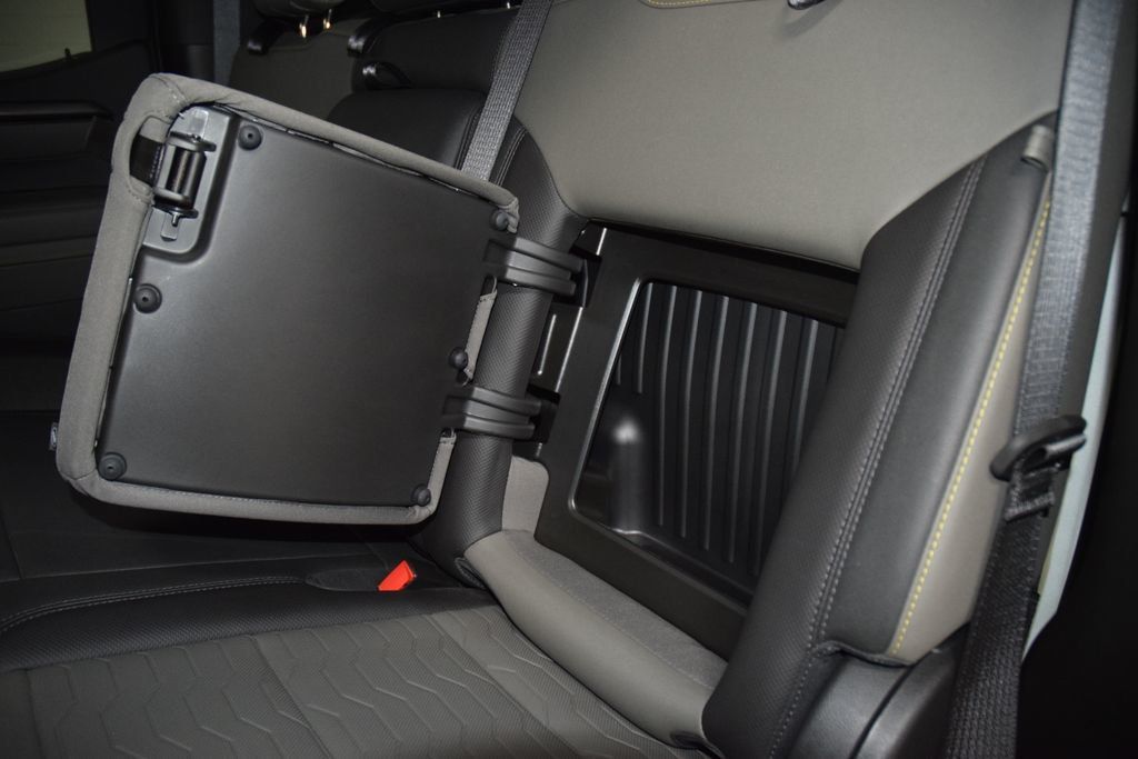 2023 Chevrolet Silverado 1500 4WD Crew Cab 147" ZR2 - 23049172 - 50